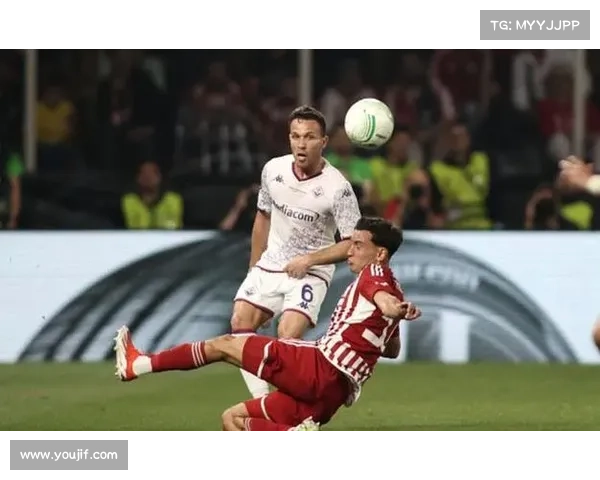 奥林匹亚科斯逆袭夺得欧协联冠军背后的战术与决胜关键